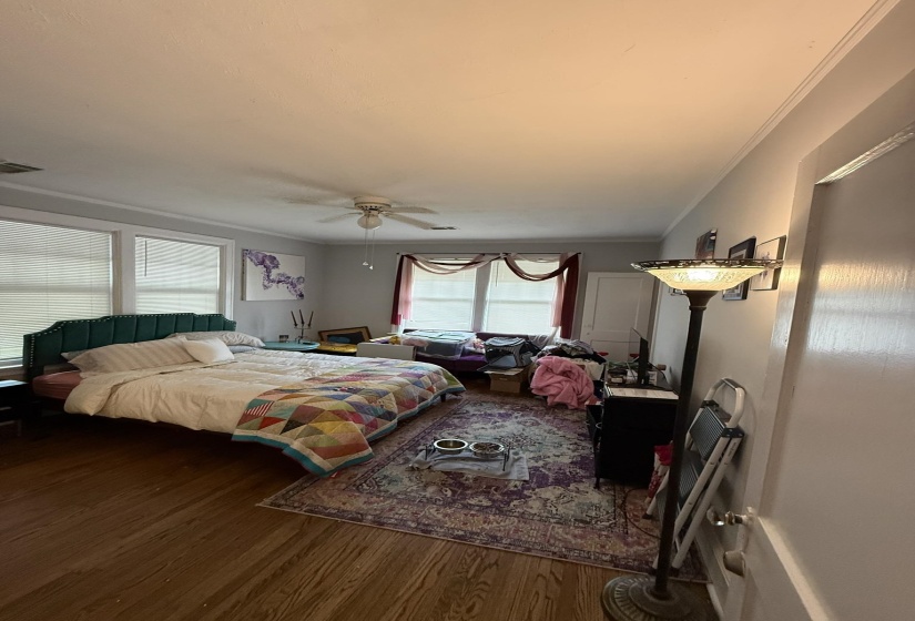 217 MCLEAN BLVD, Memphis, Tennessee 38112, 3 Bedrooms Bedrooms, ,2 BathroomsBathrooms,Duplexes,For Sale,MCLEAN,10224110