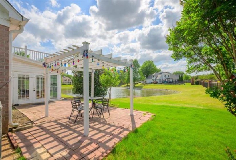 1646 FORSYTHE DR, Collierville, Tennessee 38017, 5 Bedrooms Bedrooms, 8 Rooms Rooms,3 BathroomsBathrooms,Residential,For Sale,FORSYTHE,10224104