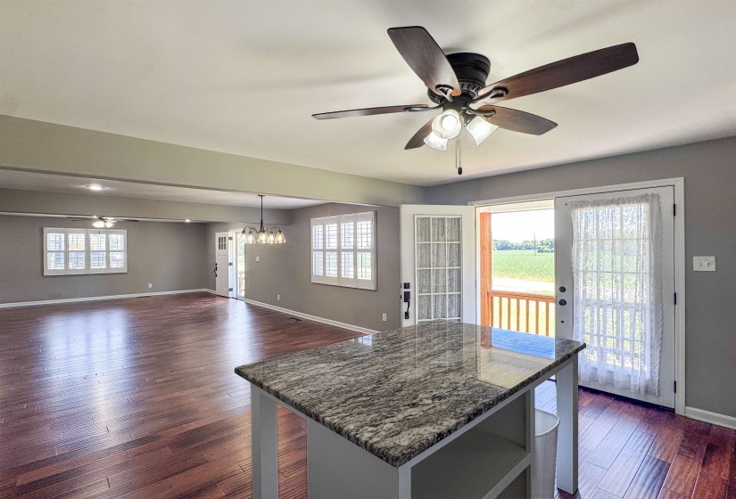 792 SMITH DR, Covington, Tennessee 38019, 3 Bedroom Bedrooms, 7 Room Rooms,2 BathroomBathrooms,Residential,For Sale,SMITH,0,10224111