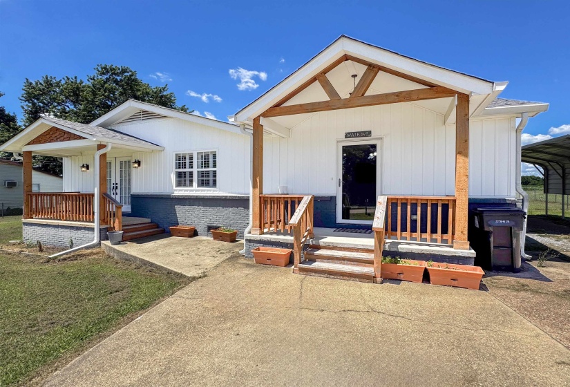 792 SMITH DR, Covington, Tennessee 38019, 3 Bedroom Bedrooms, 7 Room Rooms,2 BathroomBathrooms,Residential,For Sale,SMITH,0,10224111