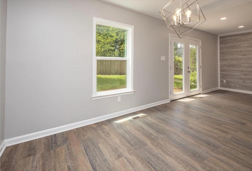 3133 ESTES ST, Memphis, Tennessee 38115, 3 Bedrooms Bedrooms, 6 Rooms Rooms,1.1 BathroomsBathrooms,Residential,For Sale,ESTES,10224113