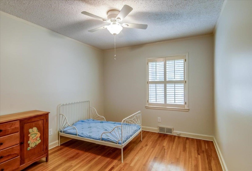 57 ROBERT DELL CV, Memphis, Tennessee 38117, 3 Bedrooms Bedrooms, 7 Rooms Rooms,2 BathroomsBathrooms,Residential,For Sale,ROBERT DELL,10224116