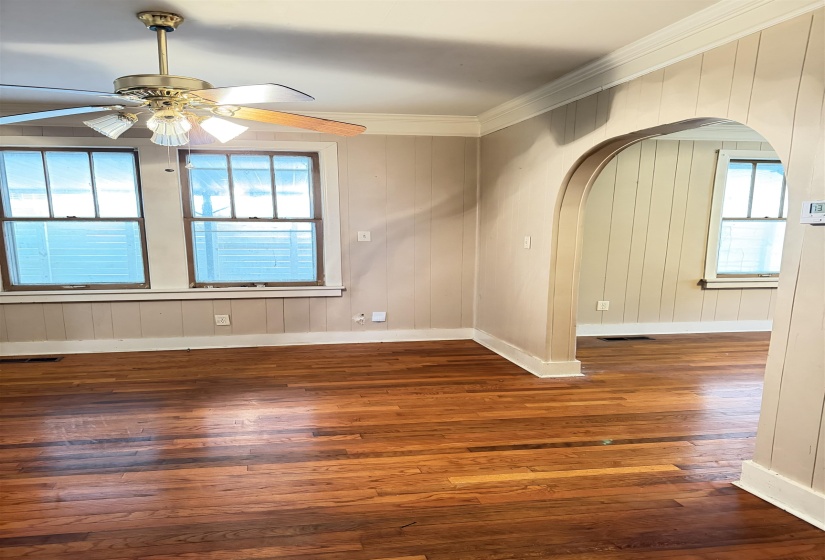 3612 COLEMAN AVE, Memphis, Tennessee 38122, 2 Bedrooms Bedrooms, 6 Rooms Rooms,1 BathroomBathrooms,Residential,For Sale,COLEMAN,10224117
