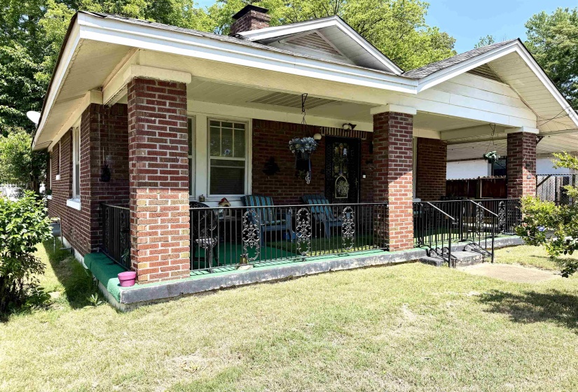 3612 COLEMAN AVE, Memphis, Tennessee 38122, 2 Bedrooms Bedrooms, 6 Rooms Rooms,1 BathroomBathrooms,Residential,For Sale,COLEMAN,10224117