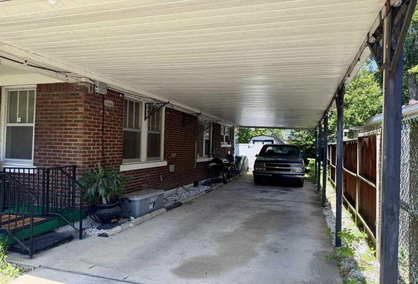 3612 COLEMAN AVE, Memphis, Tennessee 38122, 2 Bedrooms Bedrooms, 6 Rooms Rooms,1 BathroomBathrooms,Residential,For Sale,COLEMAN,10224117