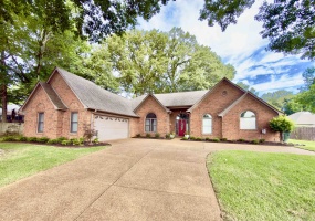 308 MARCI CV, Collierville, Tennessee 38017, 3 Bedrooms Bedrooms, 7 Rooms Rooms,2 BathroomsBathrooms,Residential,For Sale,MARCI,10224123