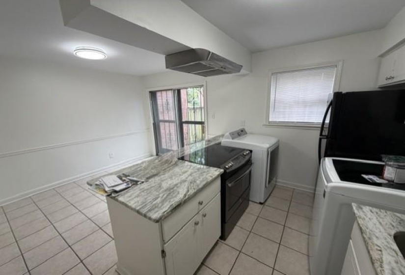 5730 QUINCE RD, Memphis, Tennessee 38119, 2 Bedrooms Bedrooms, 5 Rooms Rooms,1.1 BathroomsBathrooms,Rental Properties,For Sale,QUINCE,10224161