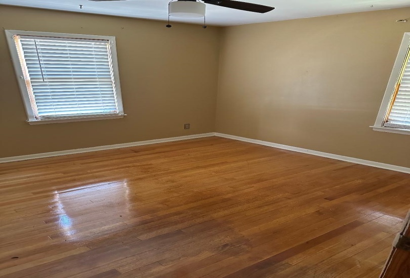 1484 DEMPSTER RD, Memphis, Tennessee 38106, 3 Bedroom Bedrooms, 6 Room Rooms,2 BathroomBathrooms,Residential,For Sale,DEMPSTER,0,10224127