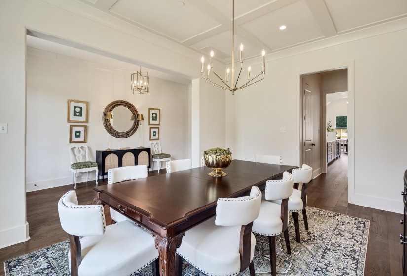 9115 CHEATHAM LN, Germantown, Tennessee 38138, 5 Bedrooms Bedrooms, 11 Rooms Rooms,4.1 BathroomsBathrooms,Residential,For Sale,CHEATHAM,10224132