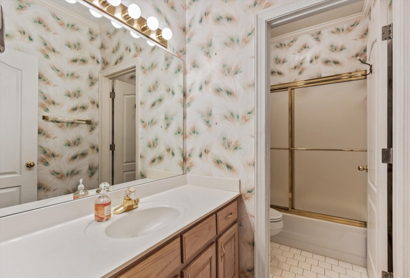 1578 QUAIL POINTE CIR, Memphis, Tennessee 38120, 3 Bedrooms Bedrooms, 7 Rooms Rooms,2 BathroomsBathrooms,Residential,For Sale,QUAIL POINTE,10224133