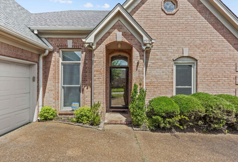 1578 QUAIL POINTE CIR, Memphis, Tennessee 38120, 3 Bedrooms Bedrooms, 7 Rooms Rooms,2 BathroomsBathrooms,Residential,For Sale,QUAIL POINTE,10224133