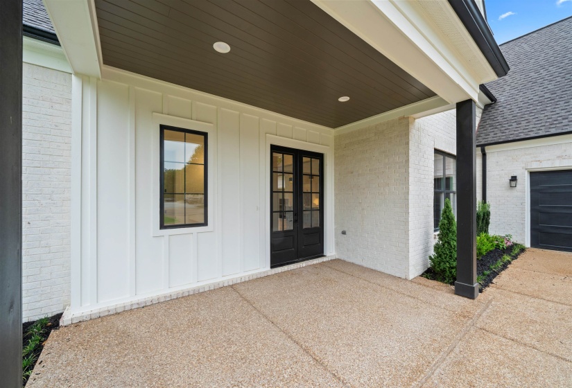 229 GRAND STEEPLE DR, Collierville, Tennessee 38017, 4 Bedrooms Bedrooms, 6 Rooms Rooms,4.1 BathroomsBathrooms,Residential,For Sale,GRAND STEEPLE,10224134