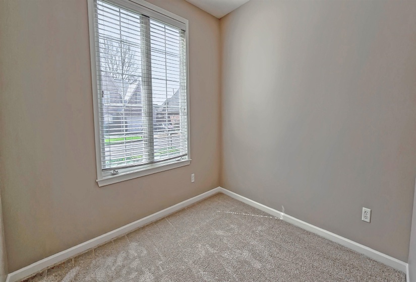 8678 ASHBURY OAK DR, Memphis, Tennessee 38018, 5 Bedrooms Bedrooms, 10 Rooms Rooms,3 BathroomsBathrooms,Residential,For Sale,ASHBURY OAK,10224137