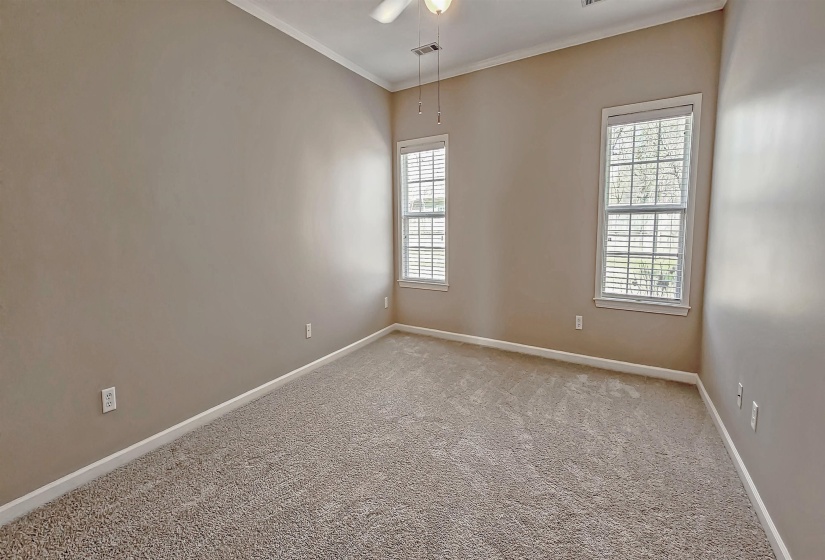 8678 ASHBURY OAK DR, Memphis, Tennessee 38018, 5 Bedrooms Bedrooms, 10 Rooms Rooms,3 BathroomsBathrooms,Residential,For Sale,ASHBURY OAK,10224137
