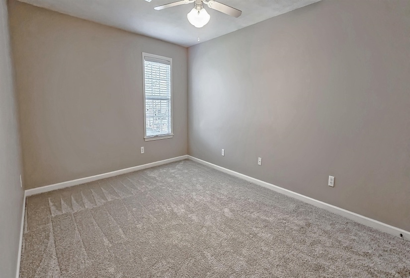 8678 ASHBURY OAK DR, Memphis, Tennessee 38018, 5 Bedrooms Bedrooms, 10 Rooms Rooms,3 BathroomsBathrooms,Residential,For Sale,ASHBURY OAK,10224137