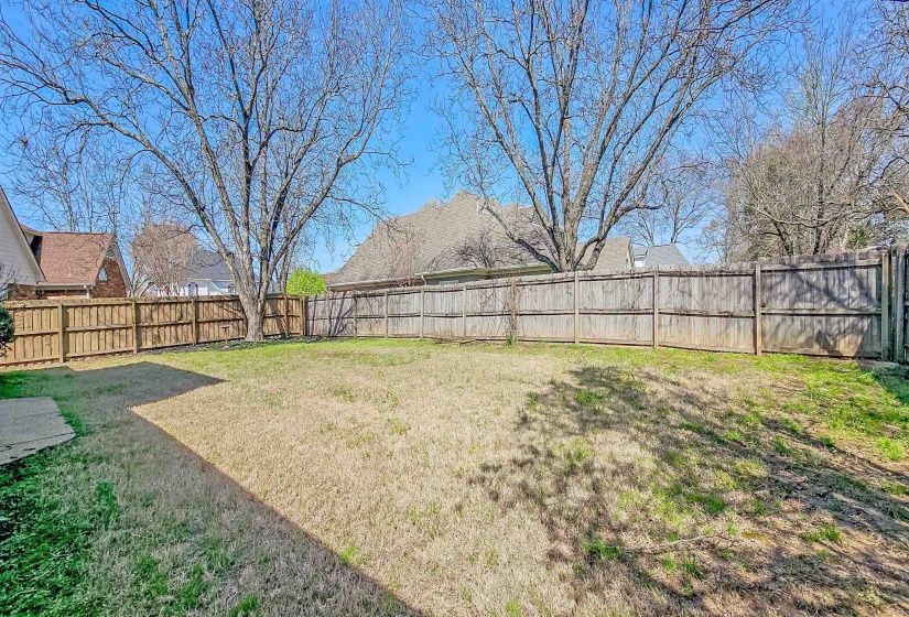 8678 ASHBURY OAK DR, Memphis, Tennessee 38018, 5 Bedrooms Bedrooms, 10 Rooms Rooms,3 BathroomsBathrooms,Residential,For Sale,ASHBURY OAK,10224137
