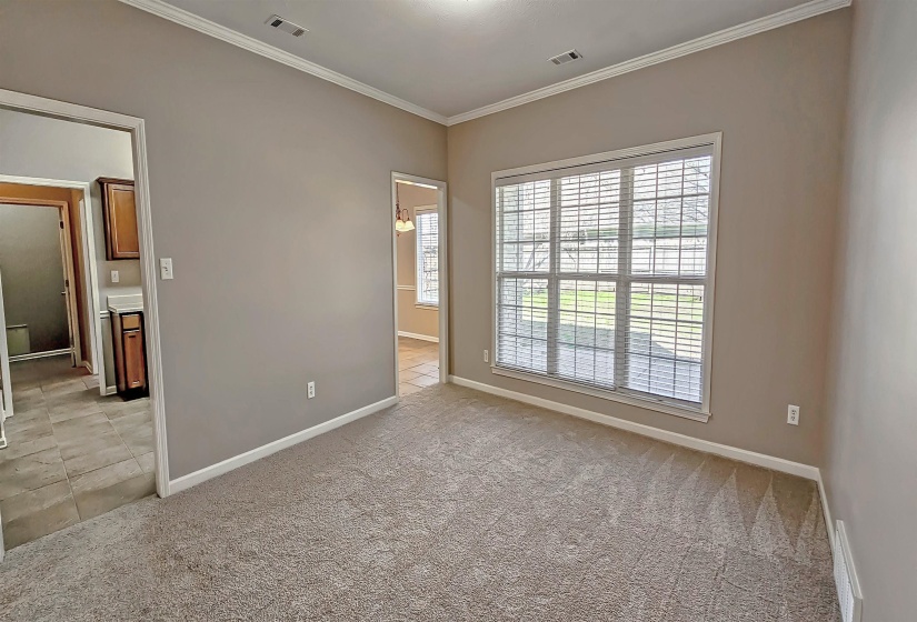 8678 ASHBURY OAK DR, Memphis, Tennessee 38018, 5 Bedrooms Bedrooms, 10 Rooms Rooms,3 BathroomsBathrooms,Residential,For Sale,ASHBURY OAK,10224137