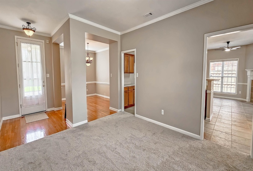 8678 ASHBURY OAK DR, Memphis, Tennessee 38018, 5 Bedrooms Bedrooms, 10 Rooms Rooms,3 BathroomsBathrooms,Residential,For Sale,ASHBURY OAK,10224137