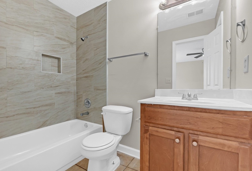 4001 WESLEY FOREST PL, Memphis, Tennessee 38109, 3 Bedrooms Bedrooms, 5 Rooms Rooms,2.1 BathroomsBathrooms,Residential,For Sale,WESLEY FOREST,10224140