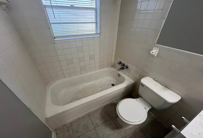 4575 SPRING GLEN DR, Memphis, Tennessee 38128, 3 Bedrooms Bedrooms, 6 Rooms Rooms,1 BathroomBathrooms,Residential,For Sale,SPRING GLEN,10224142