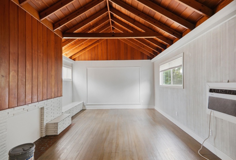 713 BRENTWOOD CIR, Memphis, Tennessee 38111, 2 Bedrooms Bedrooms, 6 Rooms Rooms,1 BathroomBathrooms,Residential,For Sale,BRENTWOOD,10224145