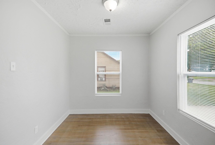 713 BRENTWOOD CIR, Memphis, Tennessee 38111, 2 Bedrooms Bedrooms, 6 Rooms Rooms,1 BathroomBathrooms,Residential,For Sale,BRENTWOOD,10224145