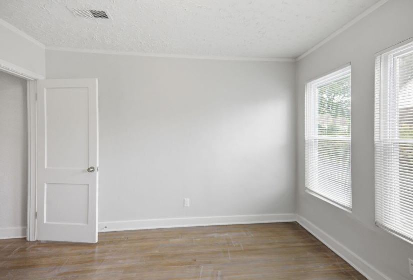 713 BRENTWOOD CIR, Memphis, Tennessee 38111, 2 Bedrooms Bedrooms, 6 Rooms Rooms,1 BathroomBathrooms,Residential,For Sale,BRENTWOOD,10224145