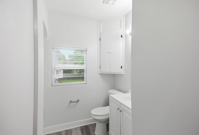 713 BRENTWOOD CIR, Memphis, Tennessee 38111, 2 Bedrooms Bedrooms, 6 Rooms Rooms,1 BathroomBathrooms,Residential,For Sale,BRENTWOOD,10224145