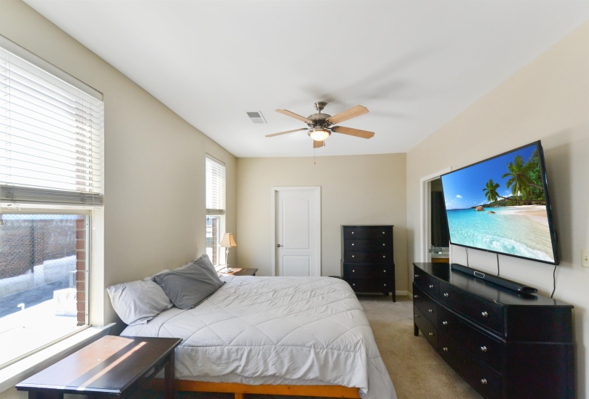 600 MAIN ST, Memphis, Tennessee 38103, 2 Bedrooms Bedrooms, 6 Rooms Rooms,2 BathroomsBathrooms,Residential,For Sale,MAIN,10224146