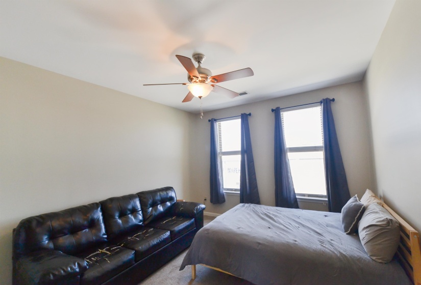 600 MAIN ST, Memphis, Tennessee 38103, 2 Bedrooms Bedrooms, 6 Rooms Rooms,2 BathroomsBathrooms,Residential,For Sale,MAIN,10224146
