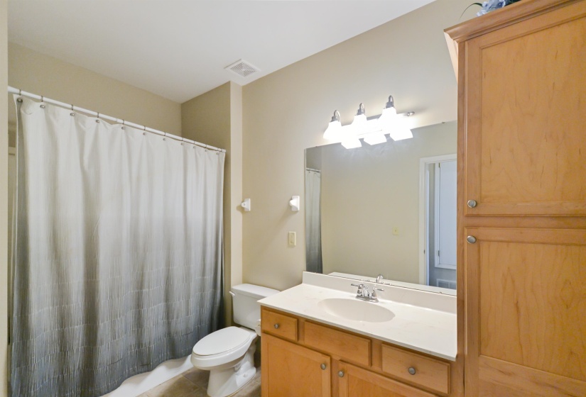 600 MAIN ST, Memphis, Tennessee 38103, 2 Bedrooms Bedrooms, 6 Rooms Rooms,2 BathroomsBathrooms,Residential,For Sale,MAIN,10224146