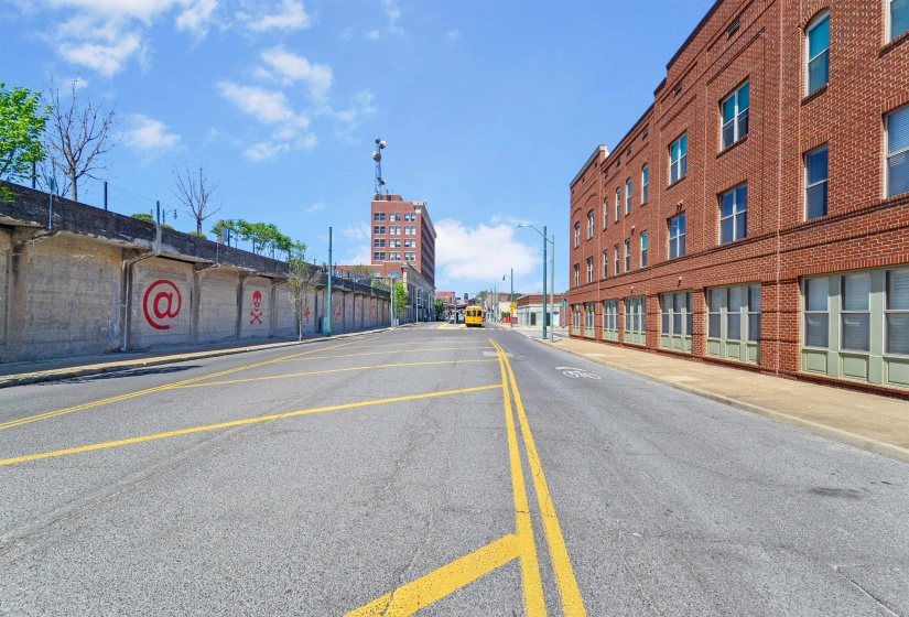 600 MAIN ST, Memphis, Tennessee 38103, 2 Bedrooms Bedrooms, 6 Rooms Rooms,2 BathroomsBathrooms,Residential,For Sale,MAIN,10224146
