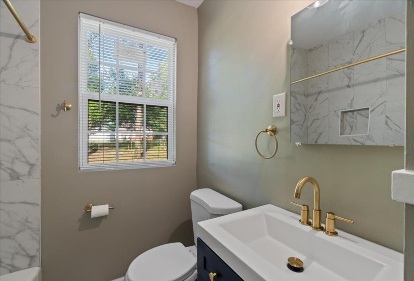 1160 ISABELLE ST, Memphis, Tennessee 38122, 4 Bedroom Bedrooms, 6 Room Rooms,2 BathroomBathrooms,Residential,For Sale,ISABELLE,0,10224148