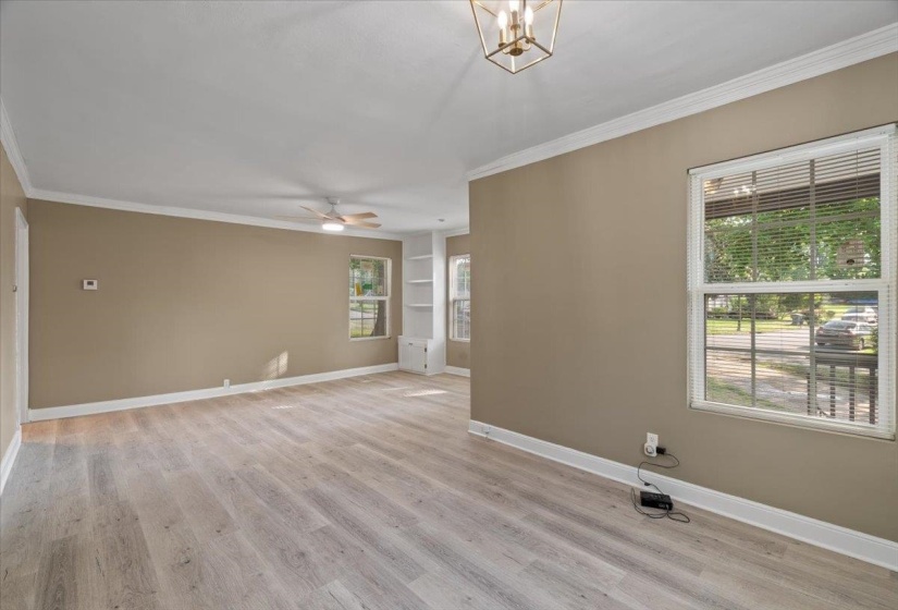 1160 ISABELLE ST, Memphis, Tennessee 38122, 4 Bedroom Bedrooms, 6 Room Rooms,2 BathroomBathrooms,Residential,For Sale,ISABELLE,0,10224148