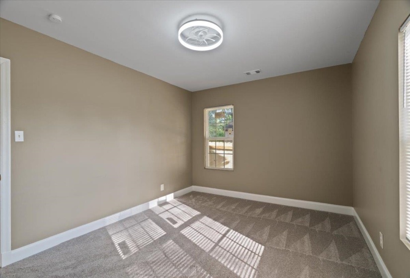1160 ISABELLE ST, Memphis, Tennessee 38122, 4 Bedroom Bedrooms, 6 Room Rooms,2 BathroomBathrooms,Residential,For Sale,ISABELLE,0,10224148