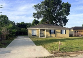 803 CAVALIER DR, Memphis, Tennessee 38109, 3 Bedrooms Bedrooms, 5 Rooms Rooms,1 BathroomBathrooms,Residential,For Sale,CAVALIER,10224165 803 CAVALIER DR, Memphis, Tennessee 38109, 3 Bedrooms Bedrooms, 5 Rooms Rooms,1 BathroomBathrooms,Residential,For Sale,CAVALIER,10224165