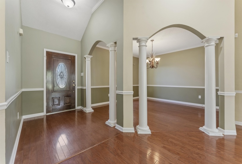 6195 ANDREA BLUFF CV, Bartlett, Tennessee 38135, 4 Bedrooms Bedrooms, 7 Rooms Rooms,2.1 BathroomsBathrooms,Residential,For Sale,ANDREA BLUFF,10224173