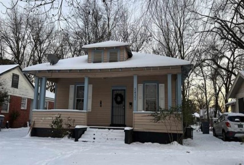 3437 COLEMAN AVE, Memphis, Tennessee 38122, 3 Bedrooms Bedrooms, 6 Rooms Rooms,1 BathroomBathrooms,Residential,For Sale,COLEMAN,10224177