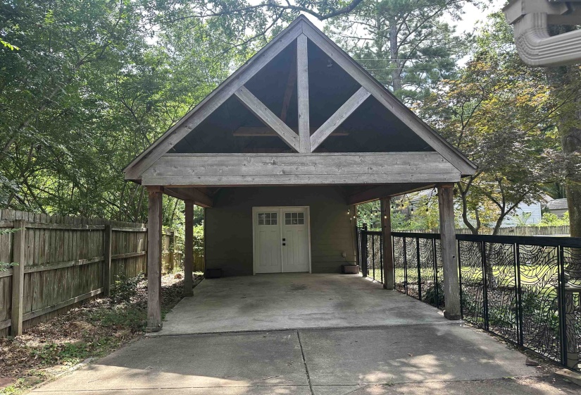 1574 STERLING DR, Memphis, Tennessee 38119, 3 Bedrooms Bedrooms, 7 Rooms Rooms,2 BathroomsBathrooms,Residential,For Sale,STERLING,10224178