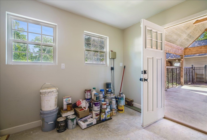 1574 STERLING DR, Memphis, Tennessee 38119, 3 Bedrooms Bedrooms, 7 Rooms Rooms,2 BathroomsBathrooms,Residential,For Sale,STERLING,10224178