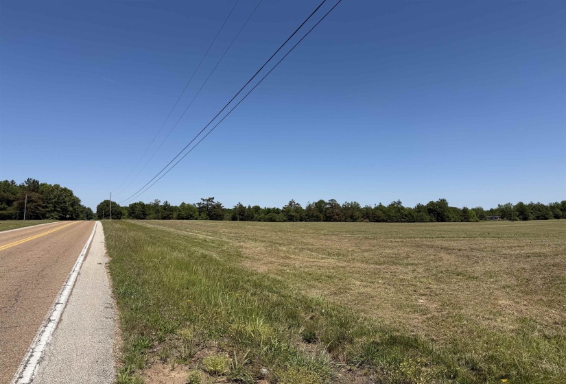 4 69 HWY, Adamsville, Tennessee 38310, ,Land,For Sale,69,10224191