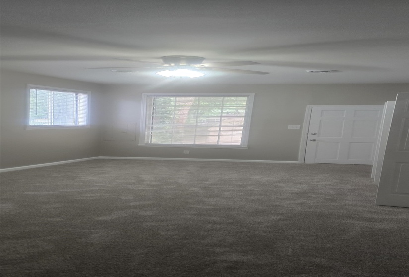 2311 YORK AVE, Memphis, Tennessee 38104, 2 Bedroom Bedrooms, 5 Room Rooms,2.1 BathroomBathrooms,Residential,For Sale,YORK,0,10214153