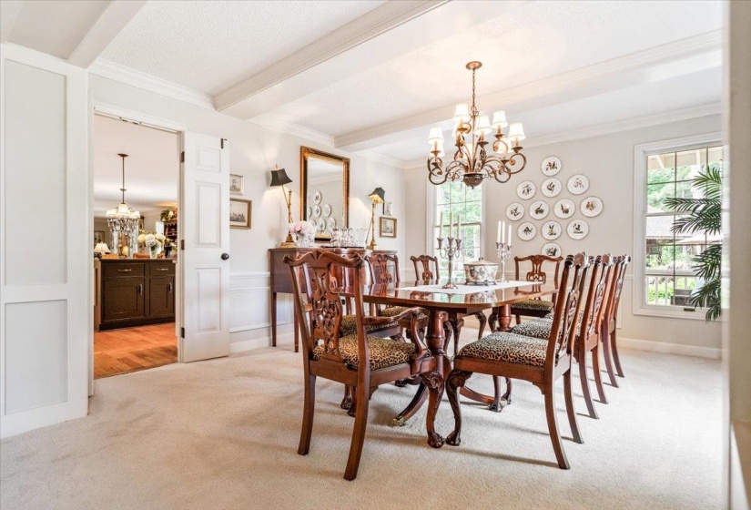 8359 DRURY LN, Germantown, Tennessee 38139, 4 Bedroom Bedrooms, 10 Room Rooms,4 BathroomBathrooms,Residential,For Sale,DRURY,0,10223582