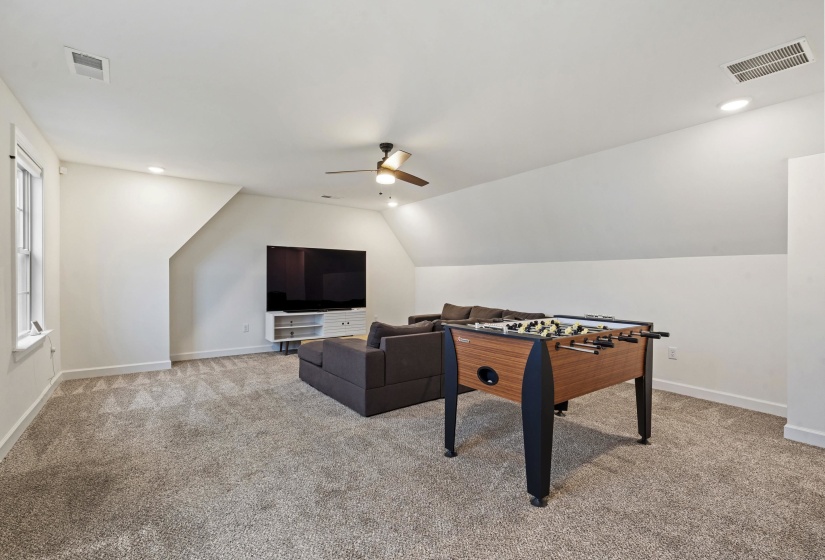 425 CAMBRIDGE CV, Oakland, Tennessee 38060, 5 Bedroom Bedrooms, 9 Room Rooms,3 BathroomBathrooms,Residential,For Sale,CAMBRIDGE,0,10223800