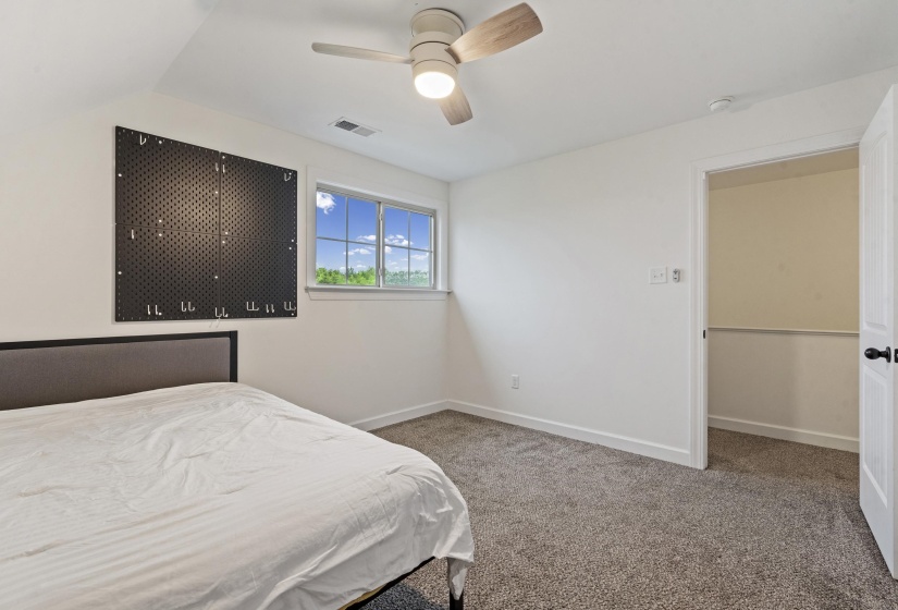 425 CAMBRIDGE CV, Oakland, Tennessee 38060, 5 Bedroom Bedrooms, 9 Room Rooms,3 BathroomBathrooms,Residential,For Sale,CAMBRIDGE,0,10223800