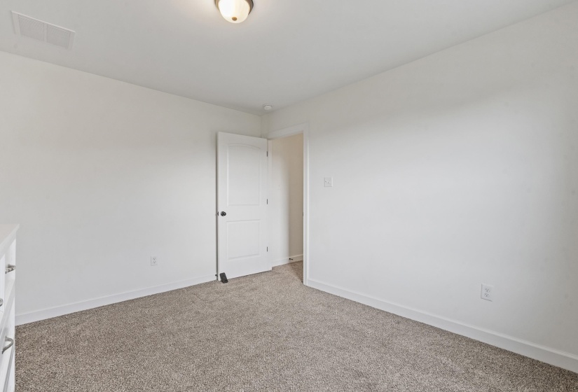 425 CAMBRIDGE CV, Oakland, Tennessee 38060, 5 Bedroom Bedrooms, 9 Room Rooms,3 BathroomBathrooms,Residential,For Sale,CAMBRIDGE,0,10223800