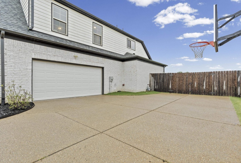 425 CAMBRIDGE CV, Oakland, Tennessee 38060, 5 Bedroom Bedrooms, 9 Room Rooms,3 BathroomBathrooms,Residential,For Sale,CAMBRIDGE,0,10223800