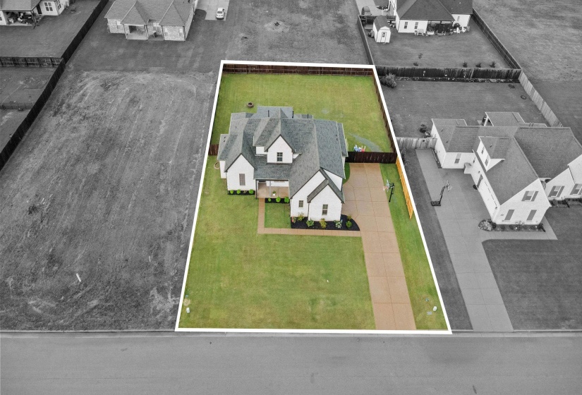425 CAMBRIDGE CV, Oakland, Tennessee 38060, 5 Bedroom Bedrooms, 9 Room Rooms,3 BathroomBathrooms,Residential,For Sale,CAMBRIDGE,0,10223800