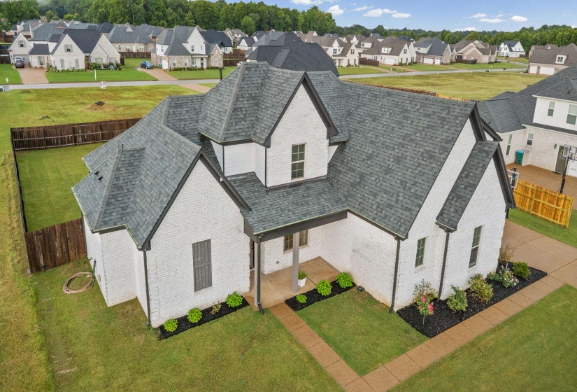 425 CAMBRIDGE CV, Oakland, Tennessee 38060, 5 Bedroom Bedrooms, 9 Room Rooms,3 BathroomBathrooms,Residential,For Sale,CAMBRIDGE,0,10223800