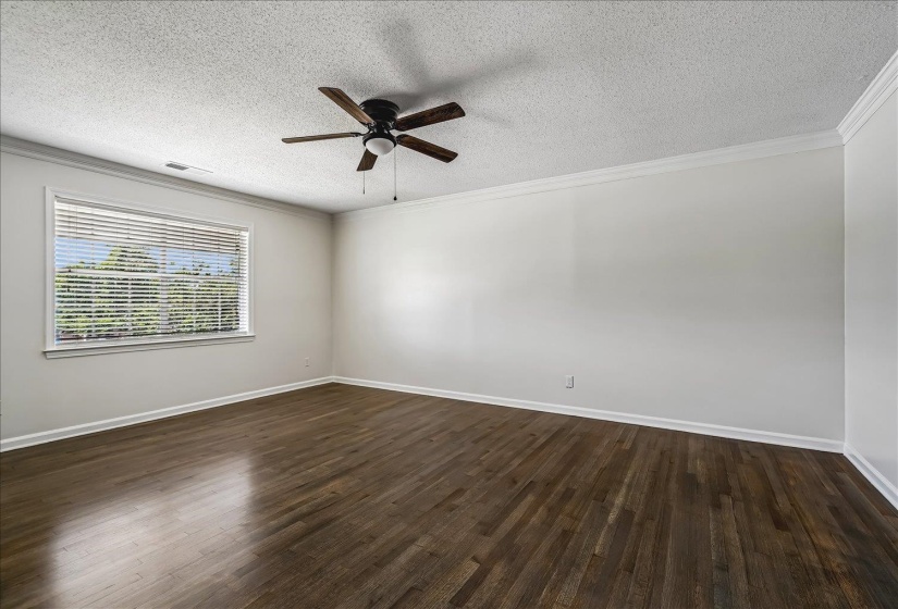 2040 RIDGEWAY RD, Memphis, Tennessee 38119, 4 Bedroom Bedrooms, 8 Room Rooms,2.1 BathroomBathrooms,Residential,For Sale,RIDGEWAY,0,10224189